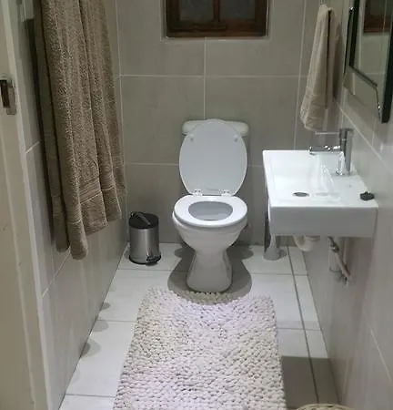 Pongola Road Self Catering Accommodation Uitenhage Exterior photo